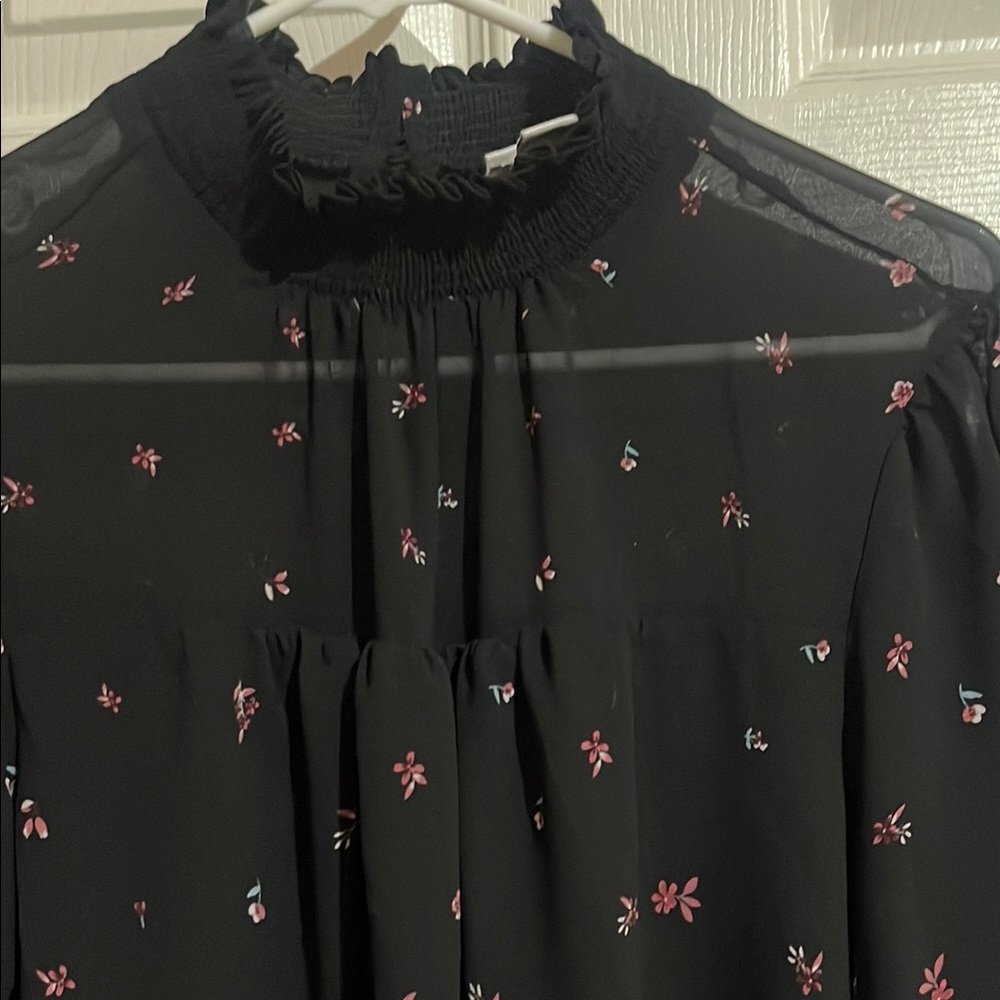 Floral Black and Pink Women's Top - Picture 2 of 5